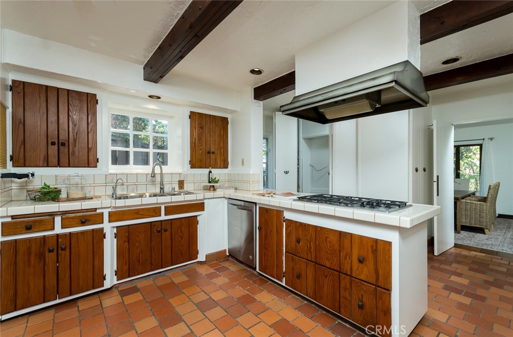 1521 N Columbus Avenue Glendale img 24