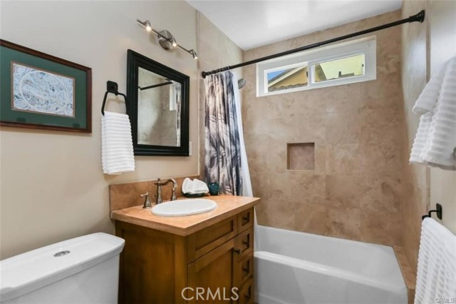 Detail Gallery Image 22 of 29 For 607 Larkspur Ave, Corona Del Mar,  CA 92625 - 3 Beds | 2 Baths