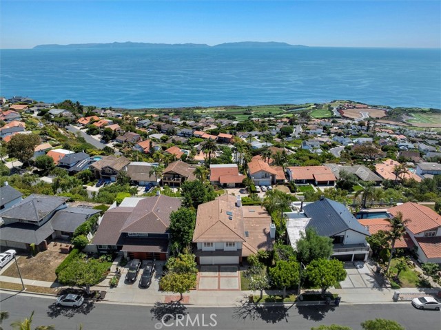 3550 Coolheights Drive, Rancho Palos Verdes CA: https://media.crmls.org/medias/c35a5eeb-9426-42c4-9c6f-3548e2c81148.jpg