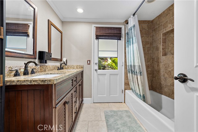 2805 Via Montecito, San Clemente CA: https://media.crmls.org/medias/c35b20c7-4c7b-4e15-953e-62ab14f0ec05.jpg