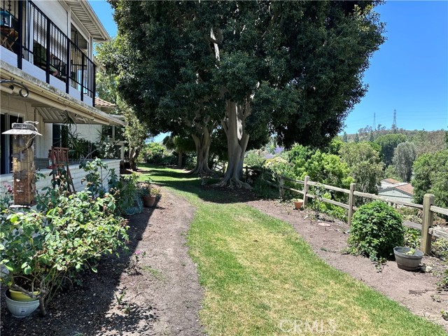 3274 San Amadeo, Laguna Woods CA: https://media.crmls.org/medias/c35b2f24-5aad-4169-b218-1bd8510660f1.jpg