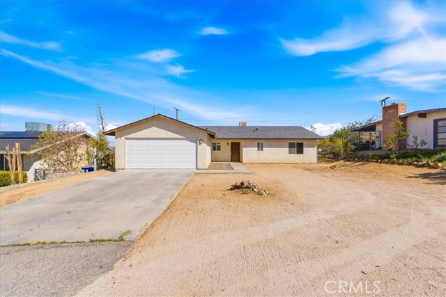 Front Image Thumbnail for CRJT26058138