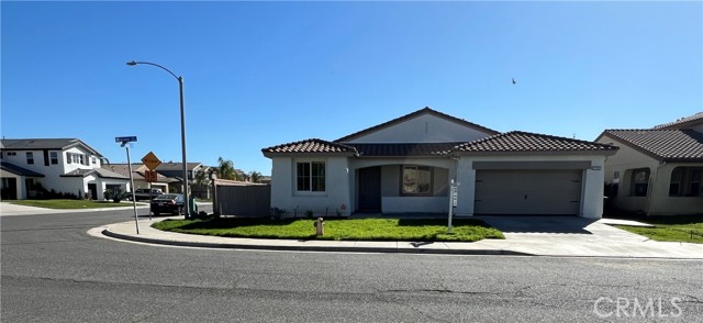 Detail Gallery Image 3 of 44 For 2722 Azalea Ave, San Jacinto,  CA 92582 - 3 Beds | 3 Baths