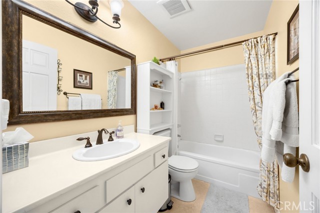 Detail Gallery Image 22 of 31 For 1400 Post Rd, Fullerton,  CA 92833 - 4 Beds | 2/1 Baths