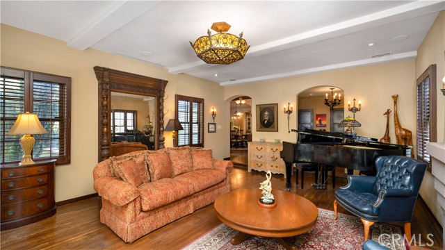 Detail Gallery Image 20 of 70 For 2510 N Park Bld, Santa Ana,  CA 92706 - 4 Beds | 2/1 Baths