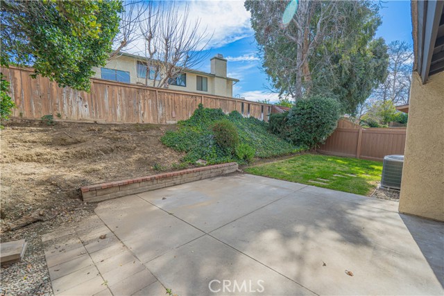 Detail Gallery Image 7 of 22 For 25712 Lupita, Valencia,  CA 91355 - 3 Beds | 2 Baths