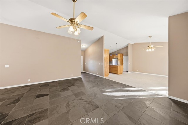 3856 Orillas Way, Atascadero CA: https://media.crmls.org/medias/c360ab72-00ee-4b83-b668-535fda786cf4.jpg