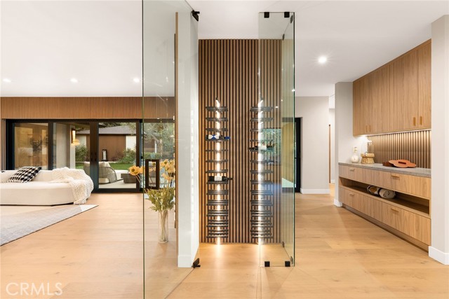 Image 38 of 75 For 775 Linda Vista