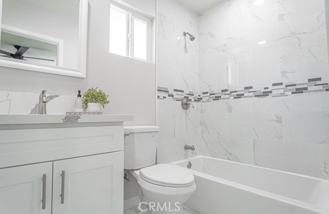 140 S Thompson Street, Hemet CA: https://media.crmls.org/medias/c36191ee-d088-4bb1-b8e1-f1d8a0282329.jpg