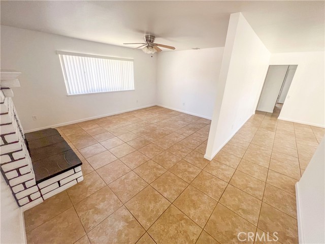 Image 3 for 14186 Arrowhead Dr, Victorville, CA 92395