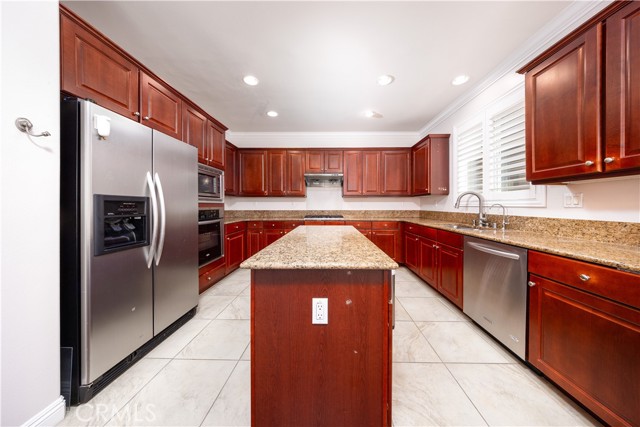 3538 Willow Glen Ln, West Covina CA: https://media.crmls.org/medias/c3651a6d-4625-48f9-a23f-045c3f554d64.jpg
