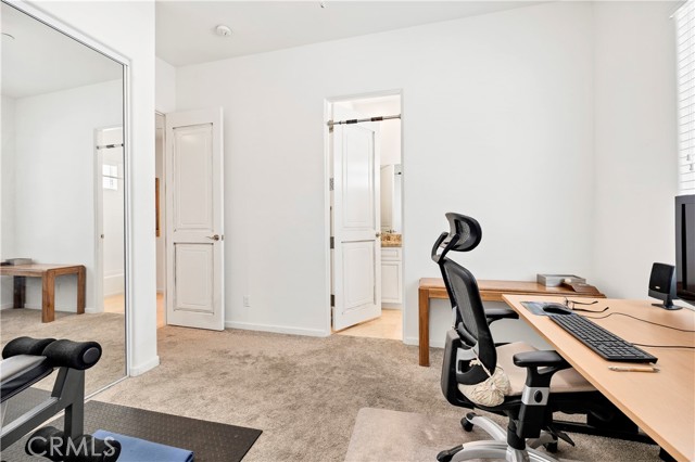 556 Via Pueblo, Riverside CA: https://media.crmls.org/medias/c365cfc6-b0b0-4532-9133-ff0c36b7a469.jpg