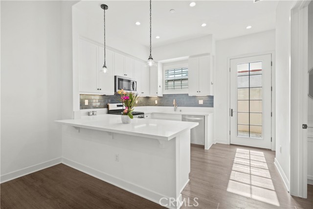 Detail Gallery Image 11 of 30 For 1672 3rd Street, Duarte,  CA 91010 - 3 Beds | 2/1 Baths