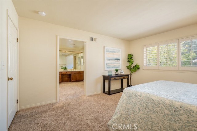 11 Lafayette Court, Manhattan Beach, California 90266, 3 Bedrooms Bedrooms, ,3 BathroomsBathrooms,Residential,Sold,Lafayette,SB24121456