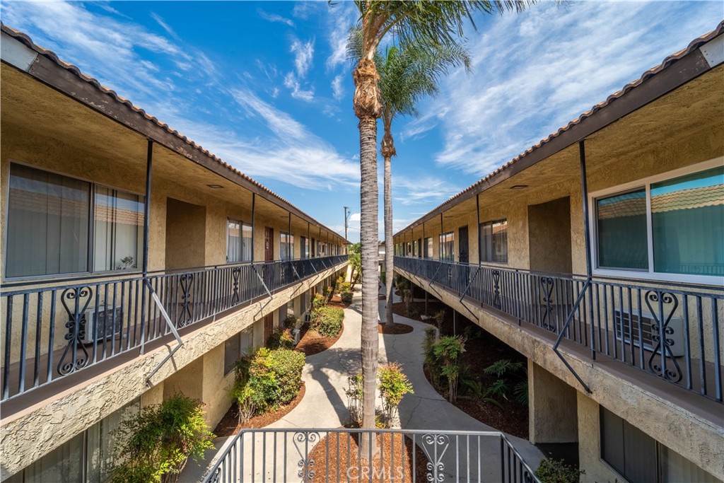 MLS #PW25262411 image #7