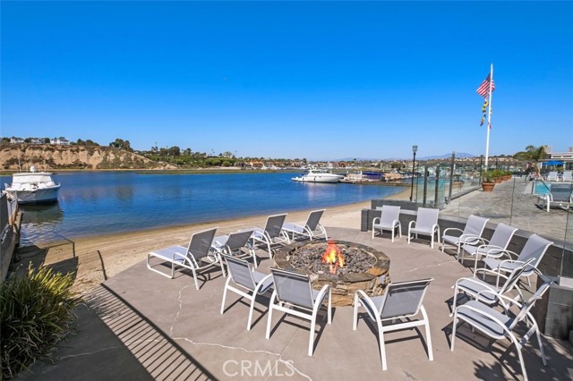 Detail Gallery Image 27 of 33 For 259 Mayflower Dr, Newport Beach,  CA 92660 - 2 Beds | 2 Baths