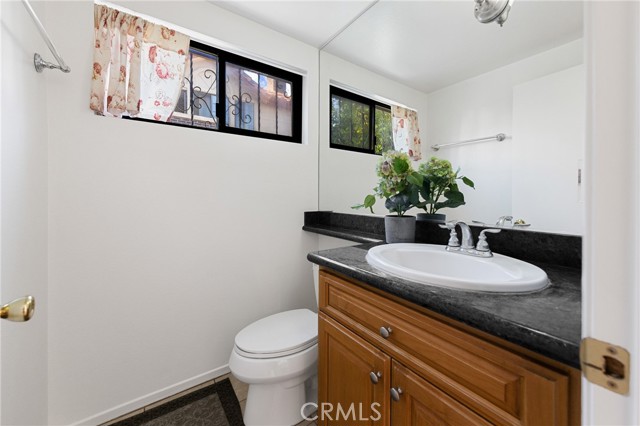 Detail Gallery Image 14 of 32 For 406 N Lincoln Ave a,  Monterey Park,  CA 91755 - 3 Beds | 3 Baths