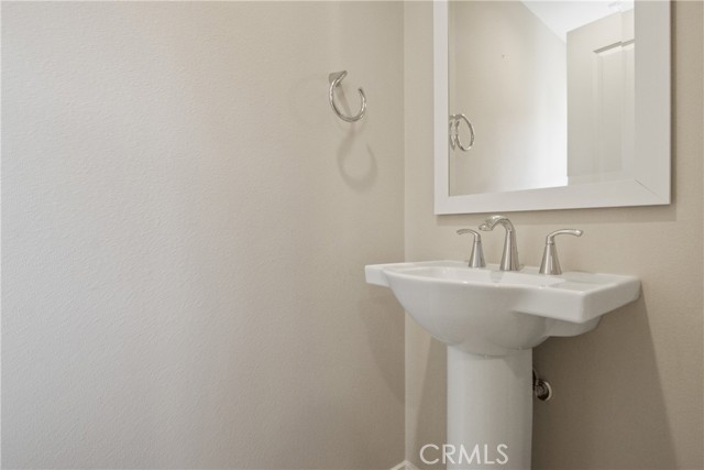 Detail Gallery Image 12 of 20 For 197 Elkhorn, Irvine,  CA 92618 - 3 Beds | 3/1 Baths