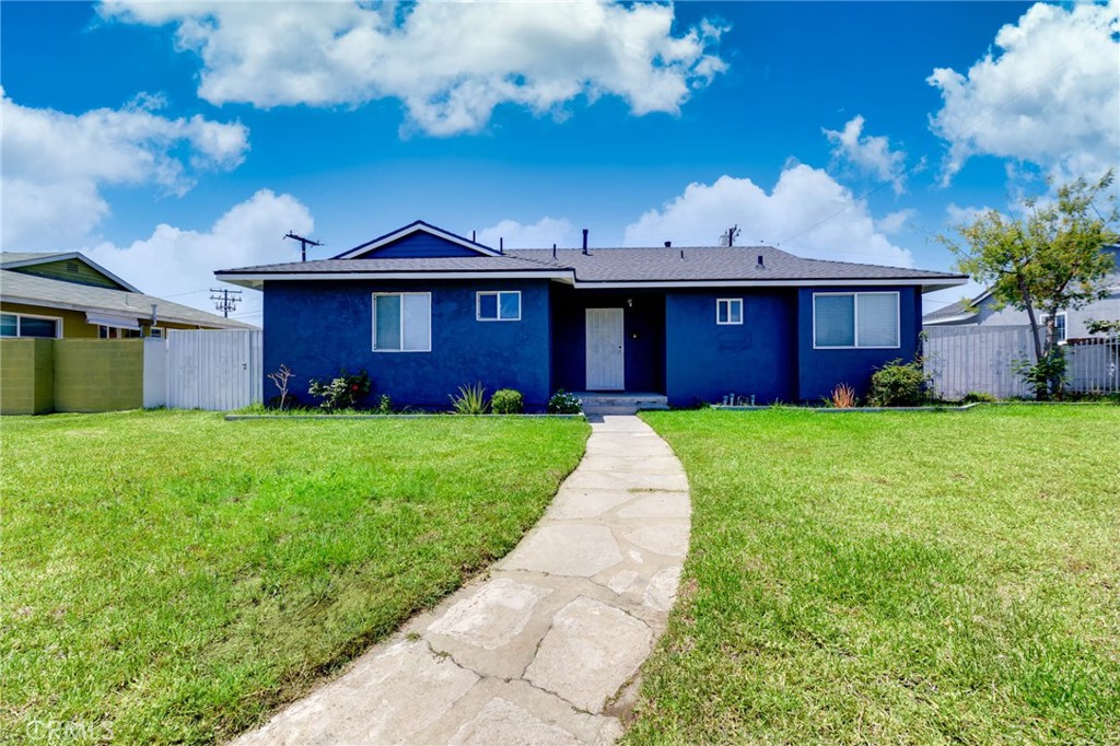 235 S Azusa Avenue