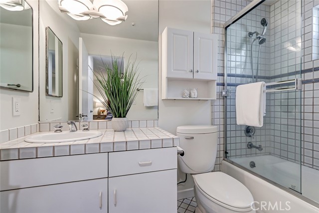 3302 Manhattan Avenue, Manhattan Beach, California 90266, 2 Bedrooms Bedrooms, ,2 BathroomsBathrooms,Residential,Sold,Manhattan,SB23167396