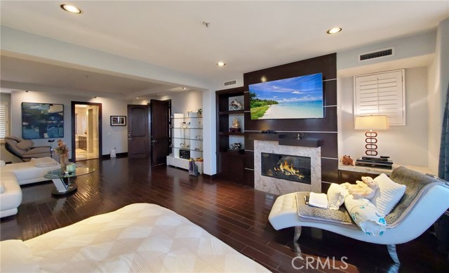 34 Sunset Cove, Newport Coast CA: https://media.crmls.org/medias/c3695e63-4ad1-47b2-a695-59243b98cbec.jpg