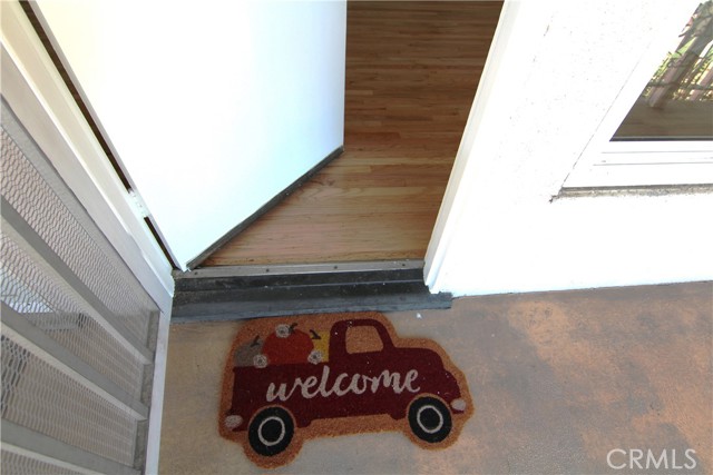 Detail Gallery Image 3 of 29 For 3130 E 2nd #10,  Long Beach,  CA 90803 - 1 Beds | 1 Baths