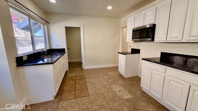 Detail Gallery Image 15 of 29 For 1026 W 108th, Los Angeles,  CA 90044 - 3 Beds | 2 Baths