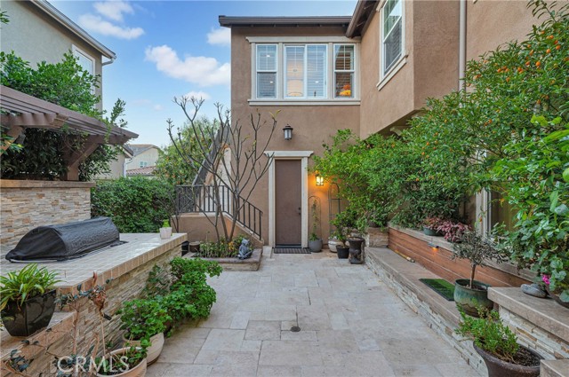 Image 45 of 66 For 220 Barnes  