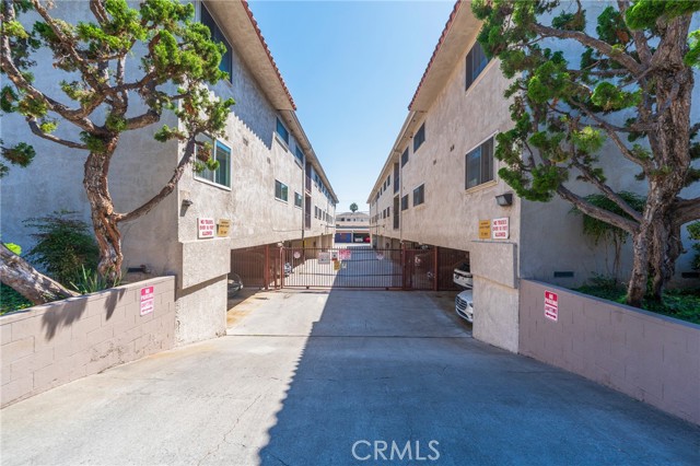 Detail Gallery Image 26 of 28 For 8710 Belford Avenue #106B,  Los Angeles,  CA 90045 - 1 Beds | 1 Baths