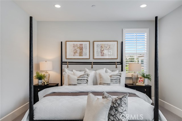126 Paxton, Irvine CA: https://media.crmls.org/medias/c36d4a1d-0a91-4e0c-a8d1-61b3be5c3c0a.jpg