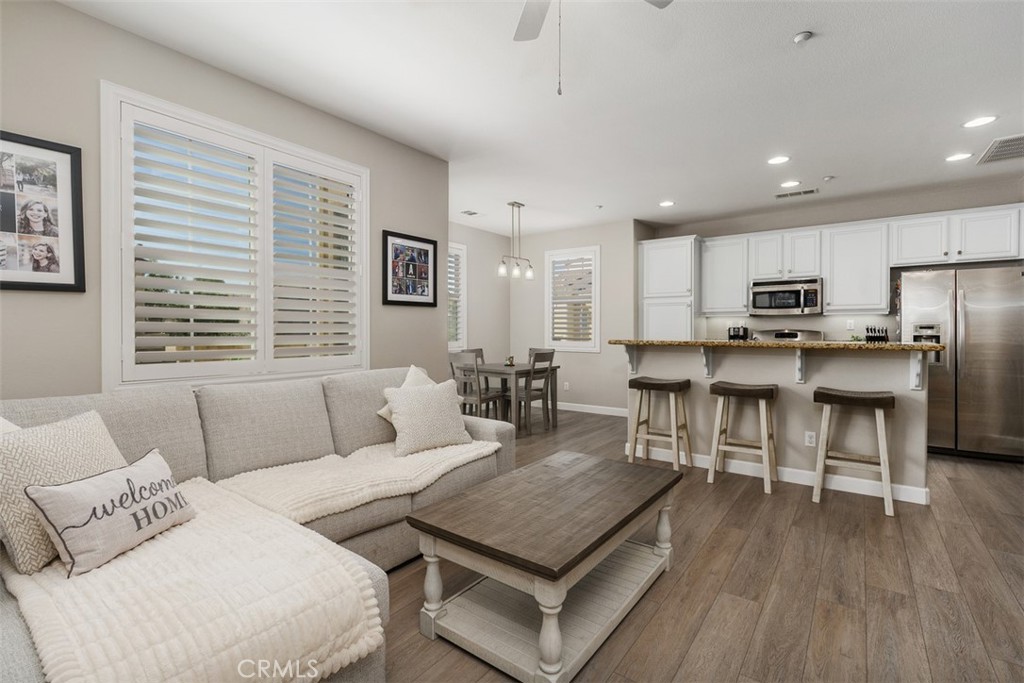 31207 Strawberry Tree