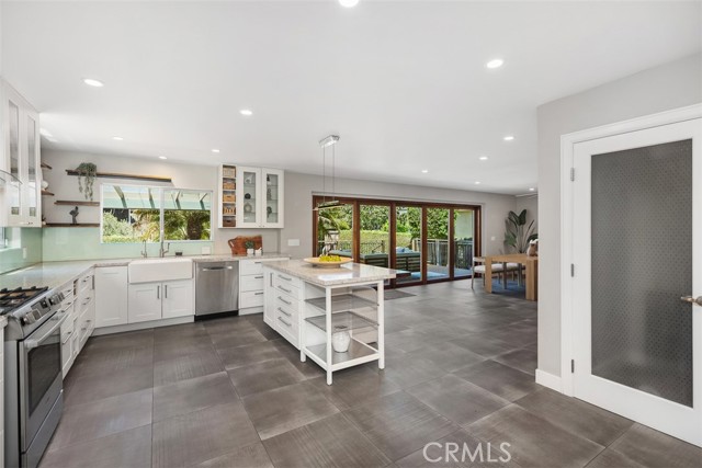 Detail Gallery Image 16 of 40 For 26925 Calle Dolores, Dana Point,  CA 92624 - 3 Beds | 3 Baths