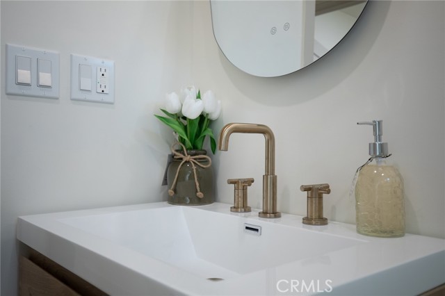 Image 43 of 67 For 2705 Orange Grove Avenue