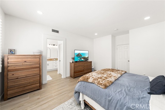 Detail Gallery Image 20 of 47 For 1261 Florence St, Corona,  CA 92882 - 4 Beds | 2 Baths