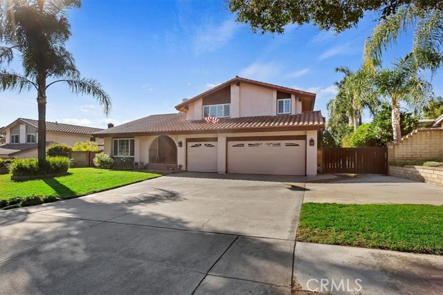 Detail Gallery Image 5 of 41 For 6366 Hellman Ave, Rancho Cucamonga,  CA 91701 - 4 Beds | 3 Baths