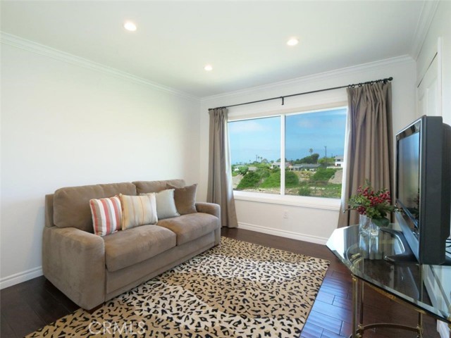 Bedroom2
