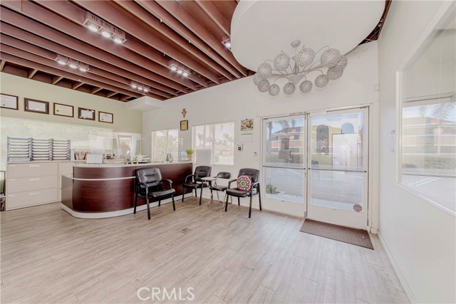Image 17 of 24 For 8111 Commonwealth Avenue