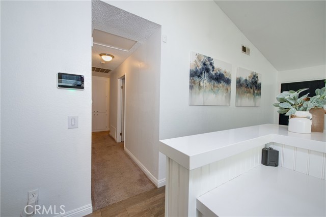 Detail Gallery Image 11 of 33 For 10444 Charleston Dr, Riverside,  CA 92503 - 4 Beds | 2 Baths