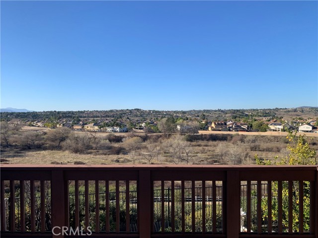 33782 Channel Street, Temecula CA: https://media.crmls.org/medias/c37289f1-ca76-4a2f-87c7-f6e51fc14c16.jpg