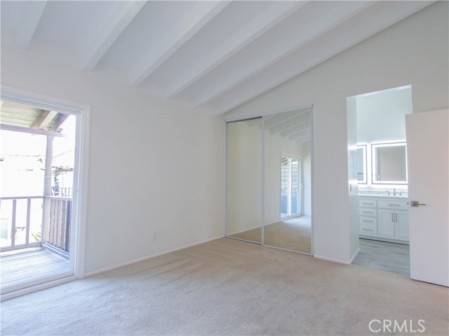 835 Amigos Way, Newport Beach CA: https://media.crmls.org/medias/c3735dcc-06d1-46f3-8ef4-fb47bed313a9.jpg