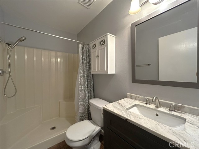 13680 Cottonwood Trail, Yucaipa CA: https://media.crmls.org/medias/c374d026-aca8-461a-8c2f-95f248bf8fd3.jpg