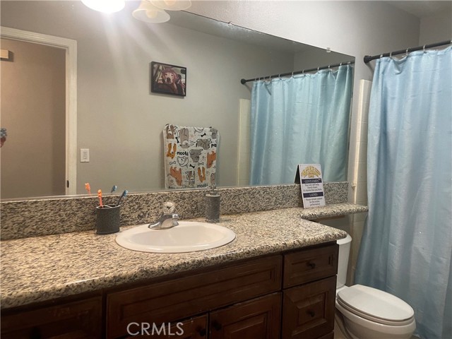 Detail Gallery Image 5 of 5 For 13841 Cobblestone Ct, Fontana,  CA 92335 - 4 Beds | 2 Baths