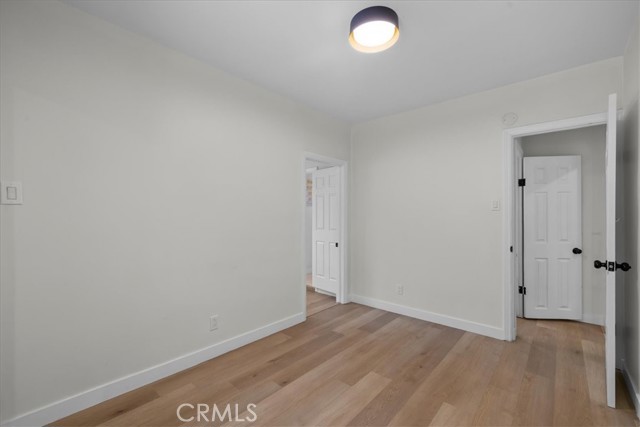 140 E 69th Street, Long Beach CA: https://media.crmls.org/medias/c3750f36-f2be-43f3-bef5-262c5a758885.jpg