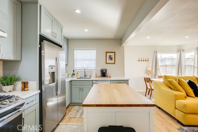 Image 10 of 24 For 3130 30th Street 32