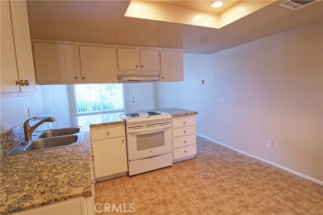 Detail Gallery Image 5 of 8 For 1369 Vista Serena Ave, Banning,  CA 92220 - 1 Beds | 1 Baths