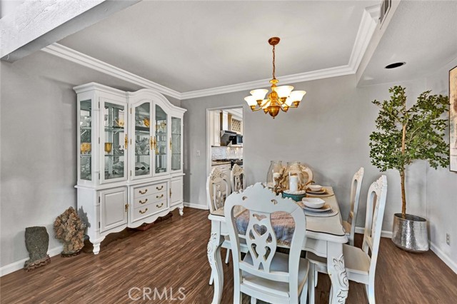 Detail Gallery Image 13 of 66 For 5865 Rexford Ave, Cypress,  CA 90630 - 5 Beds | 4 Baths