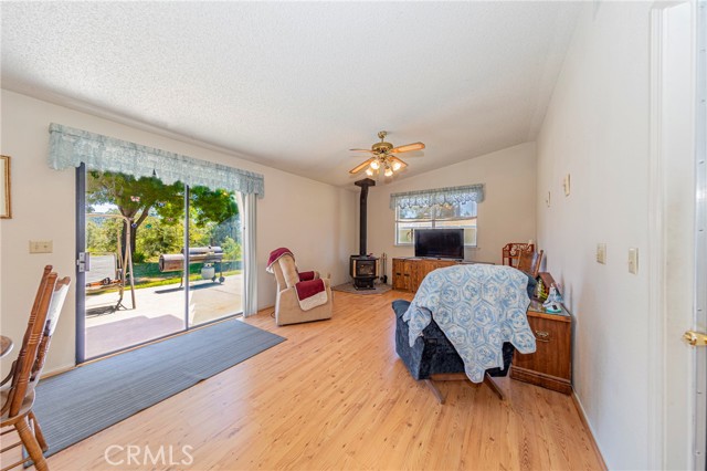 Detail Gallery Image 26 of 59 For 47457 Road 620, Oakhurst,  CA 93644 - 4 Beds | 3 Baths