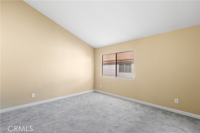 Detail Gallery Image 27 of 52 For 21054 Parthenia #11,  Canoga Park,  CA 91304 - 3 Beds | 3 Baths