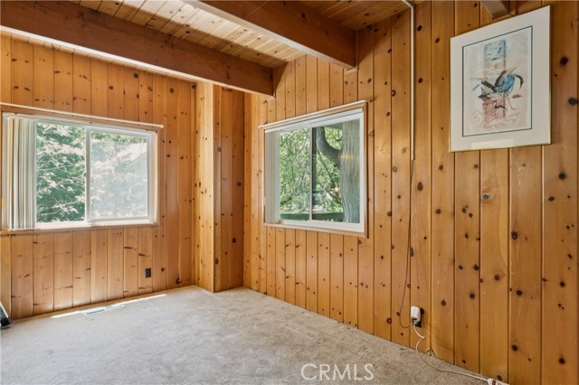 582 Grass Valley Ct, Lake Arrowhead, CA 92352 photo 23