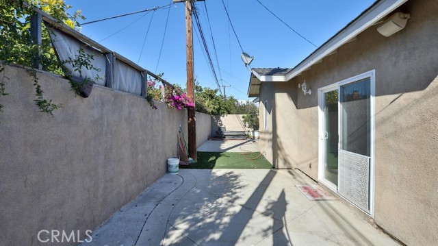 Detail Gallery Image 15 of 20 For 15421 La Salle Ln, Huntington Beach,  CA 92647 - 5 Beds | 4 Baths